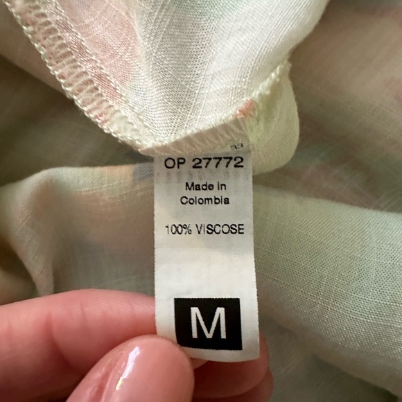 Maaji mini dress coverup, medium, excellent condition - Picture 8 of 8